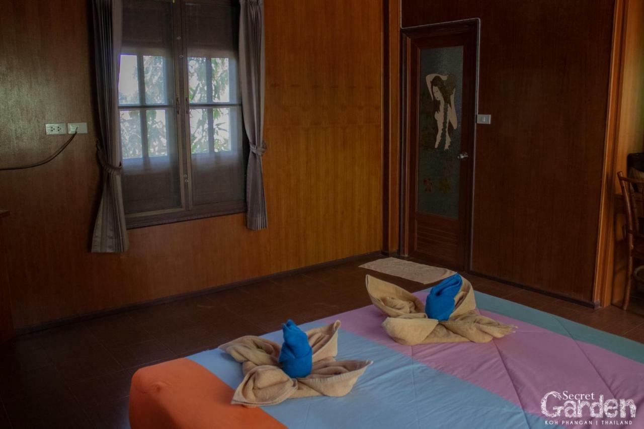 Secret Garden Hotel Baan Tai Bagian luar foto