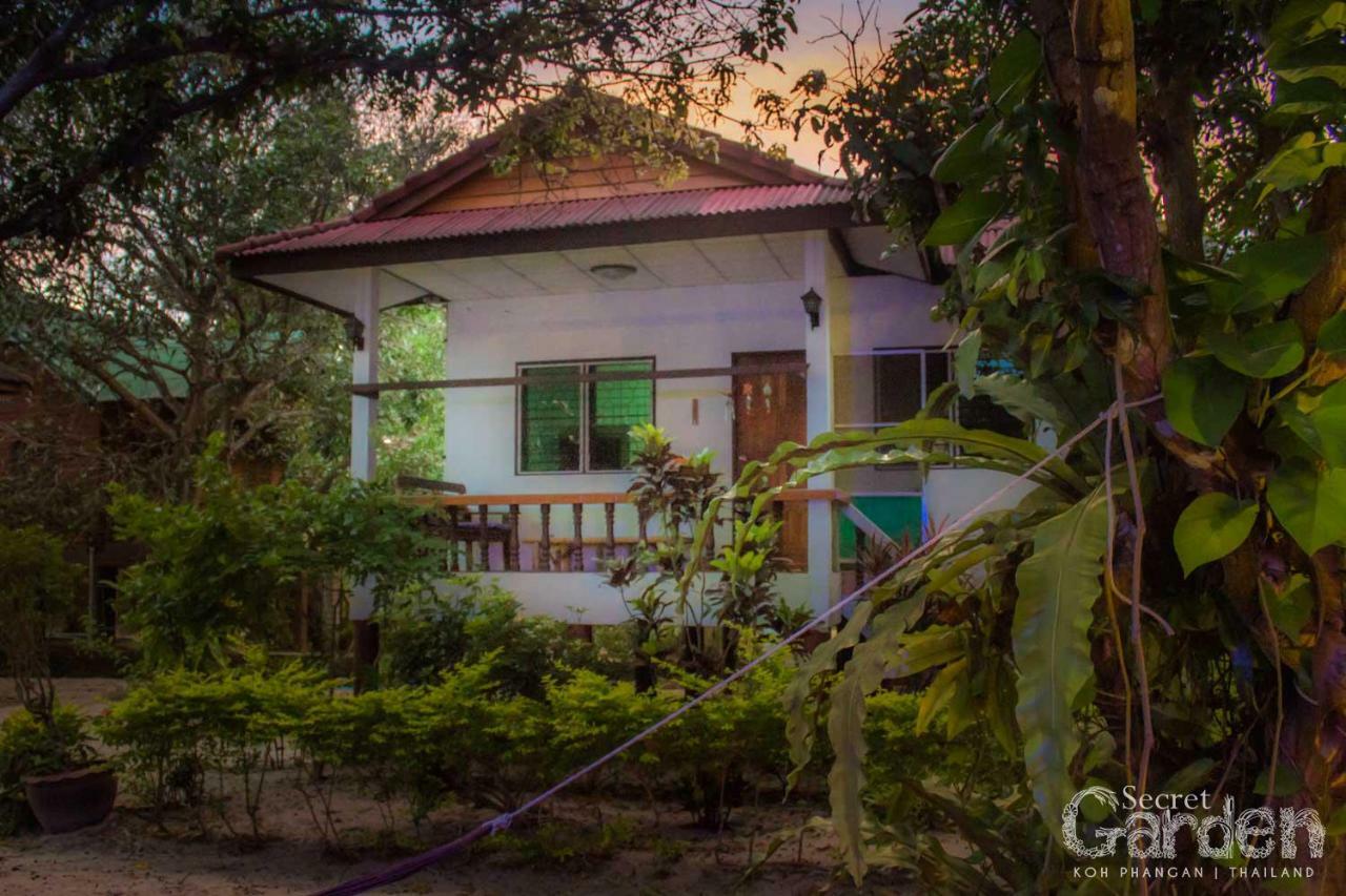 Secret Garden Hotel Baan Tai Bagian luar foto